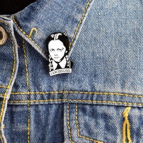 Adams family brooch I am Smiling Wednesday Enamel pin Hard Lapel pins figure Girl broche jewelry Accessories Punk Fun Gift