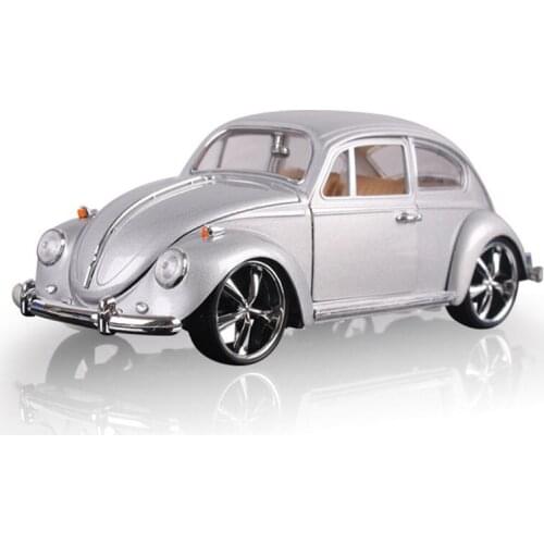 22CM 1:18 Scale Alloy Retro Beetle Car Model Metal Toy Car Table Decor Model Gift Collection For Child Free shipping