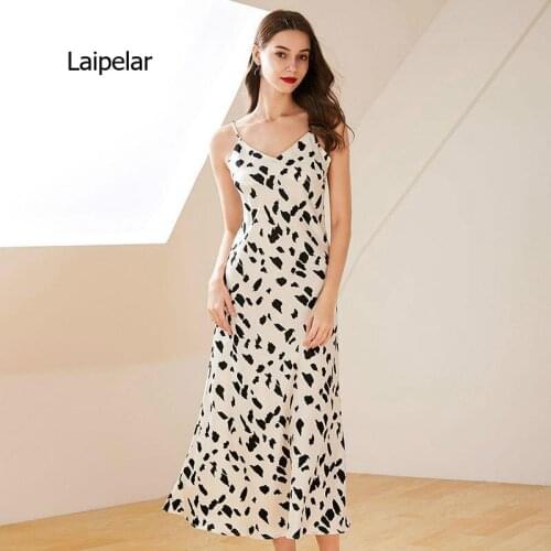 2021 New Elegant Fresh Style Cow Pattern Print Suspender V-Neck Drop Feeling Medium Length Dress for Women