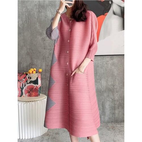 Miyake folds color matching temperament loose dress women 2021 autumn and winter long dress with scarf plus size dress women