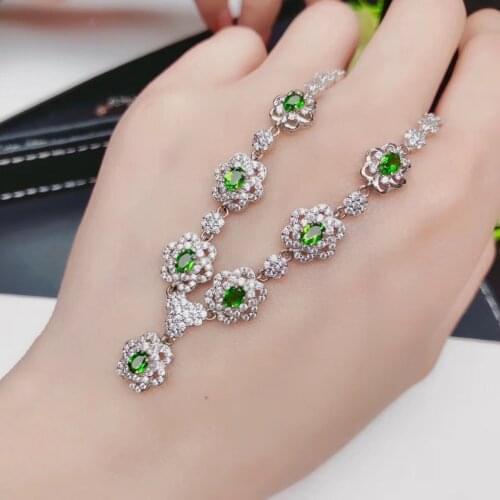 Clear green diopside gemstone pendant for necklace with silver hot selling gift style natural gem clear color good cut for party