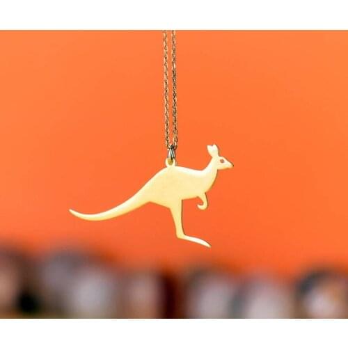 Oly2u Cute Kangaroo Necklace Wallaby Pendant Australian Animal Necklaces for Kids Teen Jewelry Wild Animal Birthday gift