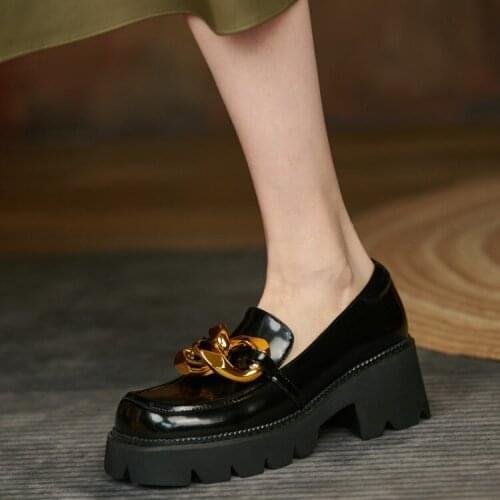 2021Autumn New Women Oxford Shoes Black Leather Platform Wedge Dress Stilettos Gold Chains Decor Thick Sole Chaussure Femmes