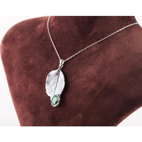 UM US JEWELRY Emerald Cubic Zirconia 925 Sterling Silver Necklace