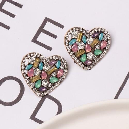 FASHIONSNOOPS 2019 Hot Sale Colorful Crystal Heart Stud Earrings For Women Fashion Rhinestone Geometry Party Jewelry Brincos