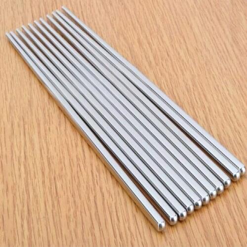 Kitchen Dining Tableware 304 Stainless Steel Hollow Aggravating Round Head Chopsticks 10 Pair / Lot