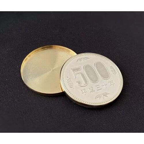 Expanded Shell Japan 500 Yen (Brass, Gilded) Magic Tricks Coin Magia Magician Close Up Street Illusions Gimmicks Mentalism Props