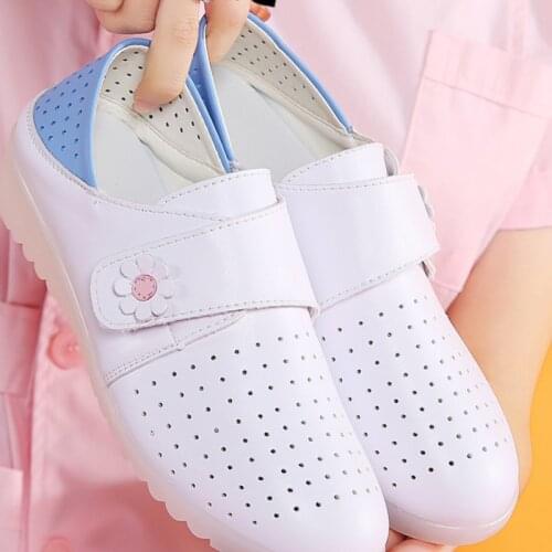 New2021 Women Spring Loafers Shoes Cow Leather Flowers Casual Flats Shoes For Females Nurse White Moccains Ladies Creepers Shoes