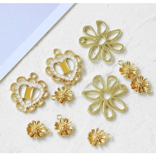 10 PCS Fashion Metal Alloy KC Gold Flowers Charms Pendant DIY Earrings Accessories For Jewelry Making
