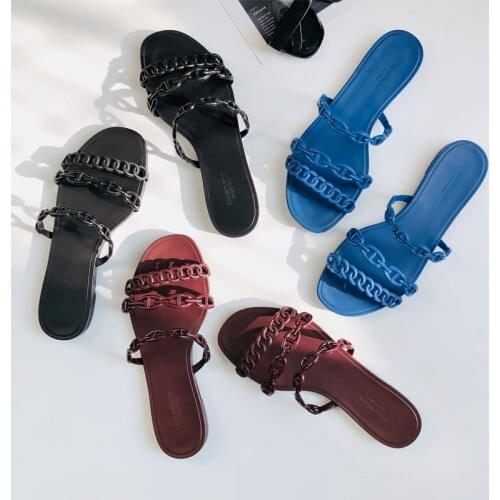 European famous brand chain jelly sandals women three chains belt beach slippers summer flat sandalias mujer 2018 flipflops y451