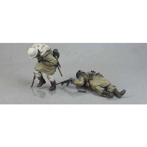 1/35 Scale Unpainted Resin Figure soldiers shot