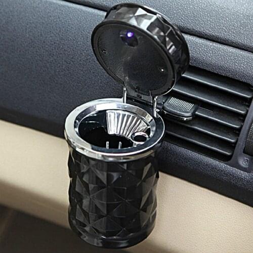 Luxury Car Accessories Portable LED Car Ashtray Universal Cigarette Cylinder Holder Mini carro cinzeiro Diamond tangent plane