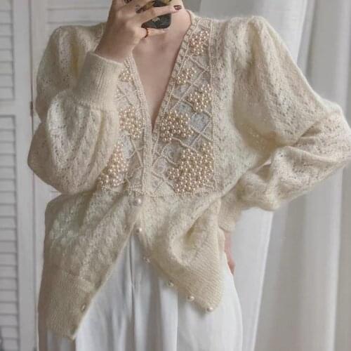 Womens Autumn Pearl Cardigan Sweater 2021 Single-Breasted Button Sweater Coat Woman Loose Casual Cut-Out Long-Sleeved Women Top