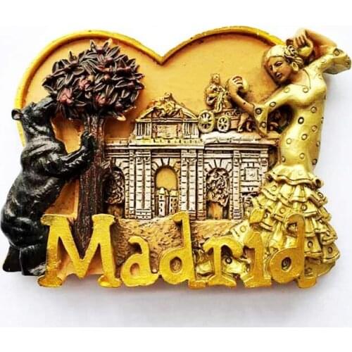 Madrid Bear Strawberry Tree 3D Fridge Magnet World Tourism Souvenirs Refrigerator Magnetic Stickers Home Decortion