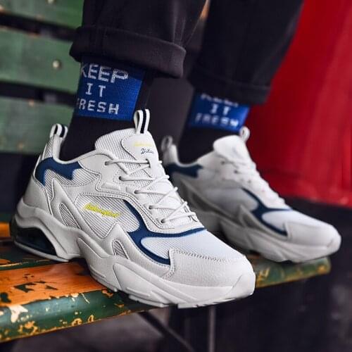 2018 korean breathable trainers sneaker new slip black autumn men high safety canvas winter sneaker footwear sports flat star