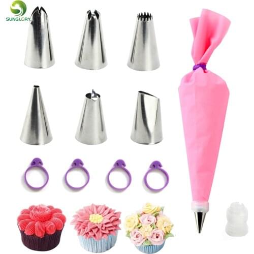 12PCS/SET Silicone Icing Piping Cream Pastry Bag + 6PCS Stainless Steel Nozzles + Coupler Converter DIY Cake Decorating Tip Sets