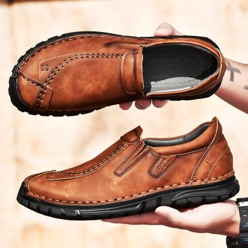 Men Casual Shoes Brand 2020 Fashion Mens Loafers Moccasins Breathable Slip on Driving Shoes Men Sneakers Plus Size 38-46