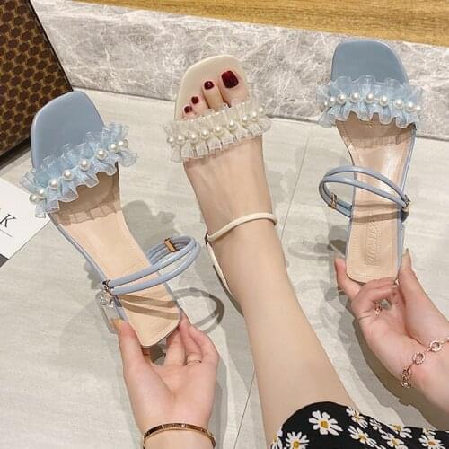 Womens Shoes Summer 2021 New Pearl Sandals Middle Heel Thick Heel French Girl High Heel Shoes Two Crystal Slippers