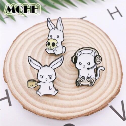 Cartoon Cute White Animal Rabbit Enamel Brooch Alloy Badge Clothes Bags Pins Sweet Accessories Women Jewelry Gifts For Friends