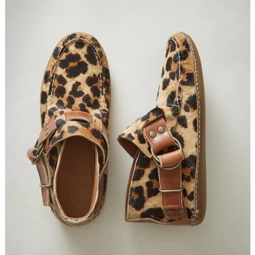 Women Retro Boots Autumn Winter PU Leather Ankle Boots Flat Snow Boots Ladies Short Plush Strap women shoes