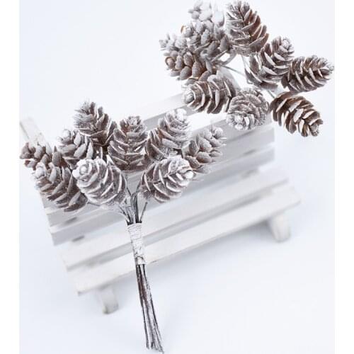 10pcs/bundle Artificial plants fake pine cone decorative flowers wreaths christmas wreath home decor diy gifts Handmade pompon