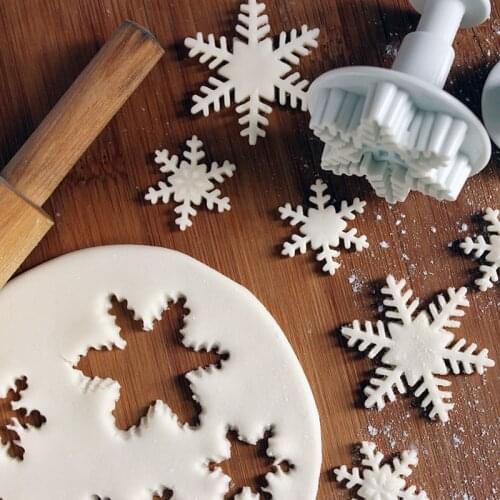 3pcs/set Plastic Snowflake Plunger Fondant Cutter Cake Tools Cookie baking decorating accessories cake decorating tools