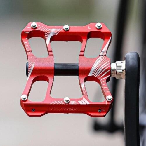 2Pcs Bicycle Pedals Lightweight Fine Workmanship Aluminum Alloy Cycling Riding Flat Ultralight Pedals for Outdoor