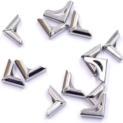 180PCS Silver Tone Triangle Hollow Metal Book Photo Albums Corner Protectors Menus Scrapbook Folders Hardware 14x10x4mm Fit 3mm