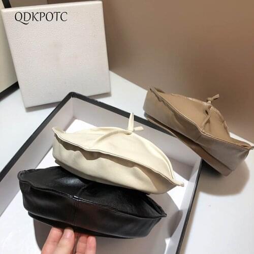 2021 Autumn New Hat Women F PU Leather Berets Fashion Irregular British Style Casual Go Shopping Collapsible Solid Color Dr.Cap