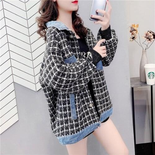 Denim stitching sweater jacket women retro lazy outer wear 2020 spring autumn Korean version of the plaid knitted cardigan coat