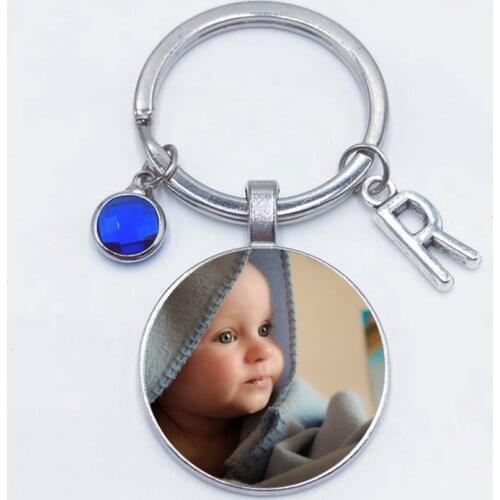 2019 Personalized Photo 8 Color Crystal 26 Letter Babys Handmade Custom Keychain Photo Dad Mom Grandparents Love A Gift Jewel