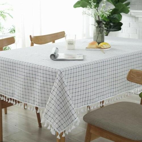 IHAD Linen Tablecloths On The Table