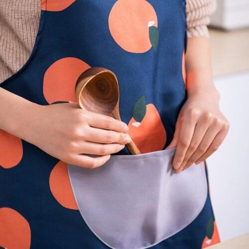 Kitchen Apron Oil Resistant Waterproof Cooking Apron Sleeveless Cute Cartoon Pattern Polyester Kitchen Supplies