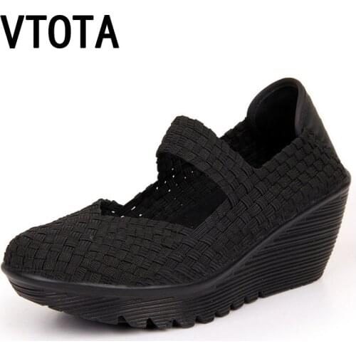 VTOTA 2017 High Heels Flower Shoes Woman Retro Breathable Slip On Cotton Fabric Casual Women Shoes waterproof zapatos mujer G4