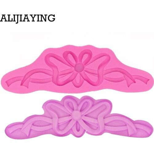 M1219 DIY Hollow Bow lace silicone fondant mold Wedding cake decorating tools chocolate mold Cake Border Mold