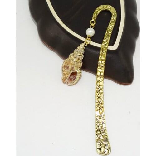 New Natural Shell Gold Cowrie Seashell Bohemian Jewelry Metal alloy Bookmark