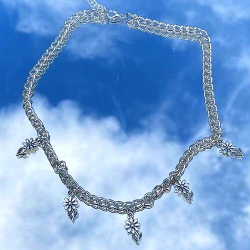 Y2K Jewelry Metal Flower Necklace for Women Vintage Punk Hiphop Fashion Harajuku Necklace Charms 90s Aesthetic New 2021