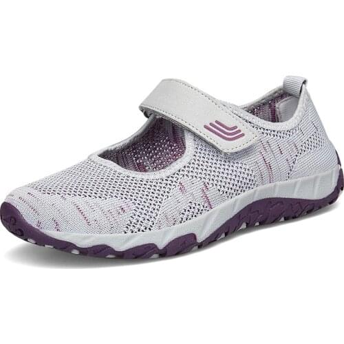 Modern Dance Shoes Comfortable Lightweight Mother Sports Shoes For Women Mesh Travel Fitness Shoes Slow step Walking Shoes