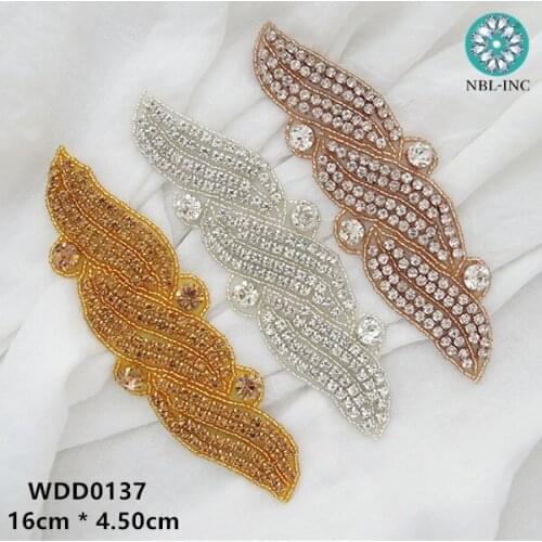 30pcs)Wholesale handmade beaded sewing silver clear crystal rhinestone applique patch iron on for dresses WDD0137