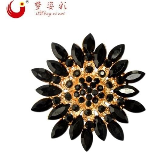 2019 New Womens Vintage Black Crystal Jewelry Broach Femal Lapel Pin Corsage Broches Hijab Pin Clothing Accessories X1804