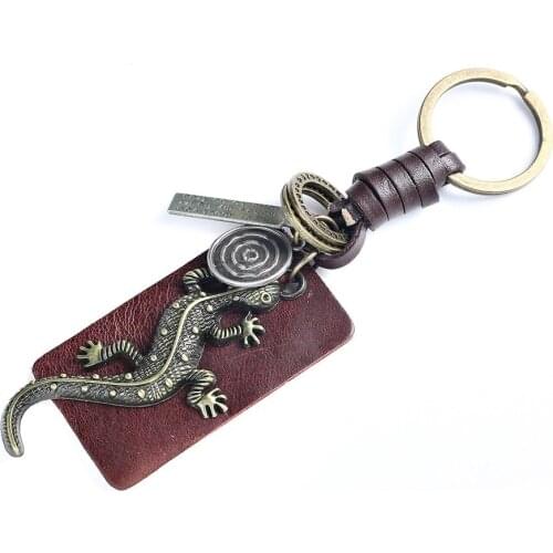 2021 Fashion Jewelry Vintage Handwork Weave Genuine Leather Lizard Gecko Tower Keychain Charm Alloy Accessories Men Key Chain