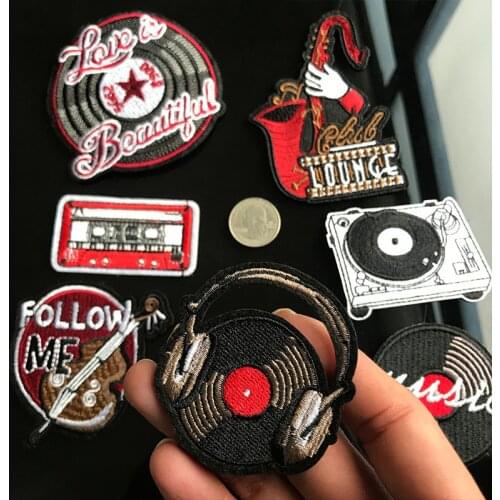 Fine Music Radio Badges Embroidered Applique 3D Diy Sewing Phonograph Badges Iron On Clothes Garment Apparel Accessories