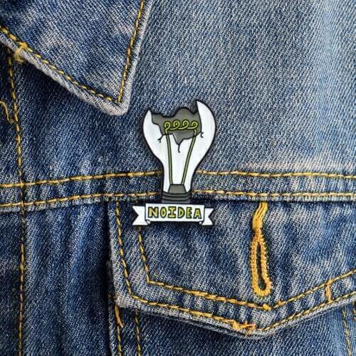 XEDZ Brooch NOIDEA bulb brooch cartoon creative incomplete bulb brooch denim backpack shirt badge
