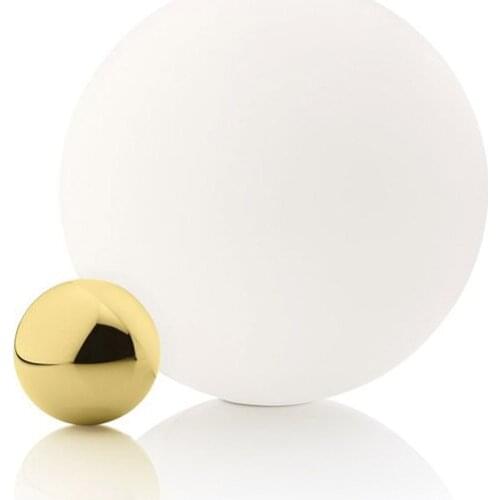 Light Glass Arts Desk Lamp Originality Bedroom Bedside Lamp Concise Personality A Living Room Desk Lamp Northern Europe Ins