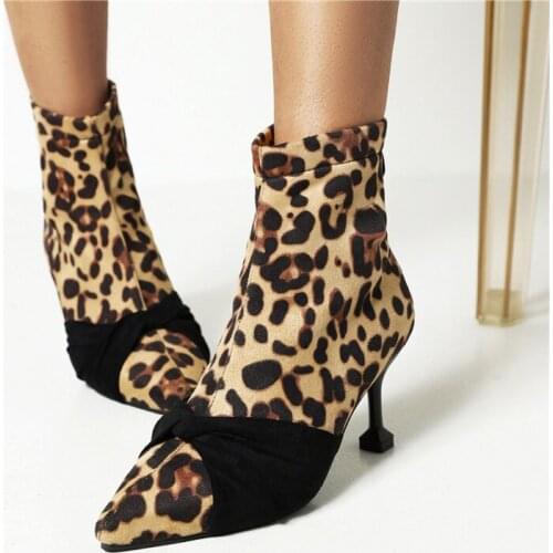 YMECHIC Women's Boots