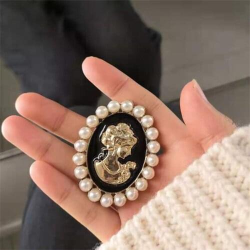 Beautys Head Portrait Brooch Alloy Dripping Oil Plating Technology Clothes Accessories Jewelry Brooch Gifts For MotherS Day