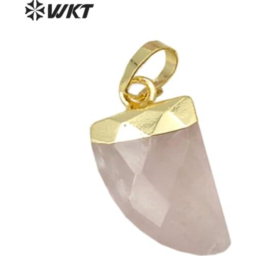 WT-P1269 WKT Wholesale Unique Design New Arrival Fashion For Lady Jewelry Horn Shape Natural Pink Stone Necklace Pendant
