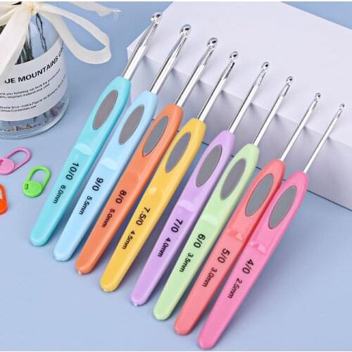 8pcs/Set Multicolor Knitting Needles Soft Handle Aluminum Crochet Hooks For Knit DIY Crafts Loom Tool 2.5~6.0mm