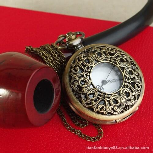 Fashion new large hollow big old flower pocket watch retro winding flower pocket watch with necklace