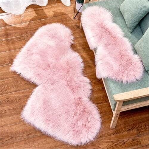 Fluffy Heart Shaped Antiskid Soft Fabric Love Shaggy Floor Mat Carpet Room Area Faux Fur Bedroom Hairy Rug Dining Room